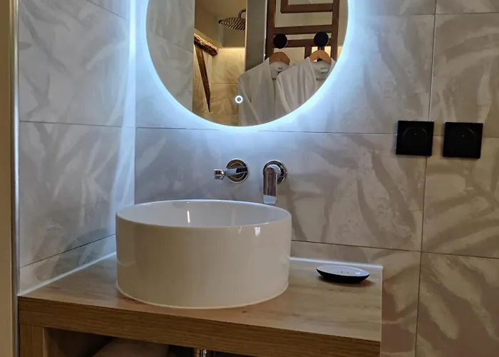 La Bulle Romantique, Avec Jacuzzi Privatif