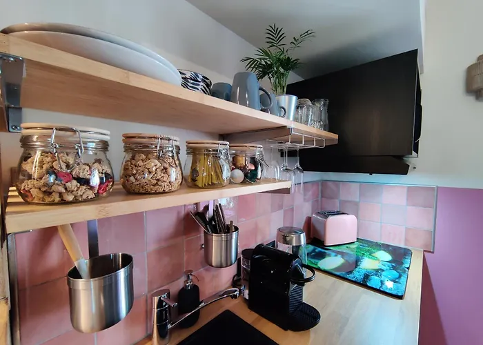 La Bulle Romantique, Avec Jacuzzi Privatif Apartment *